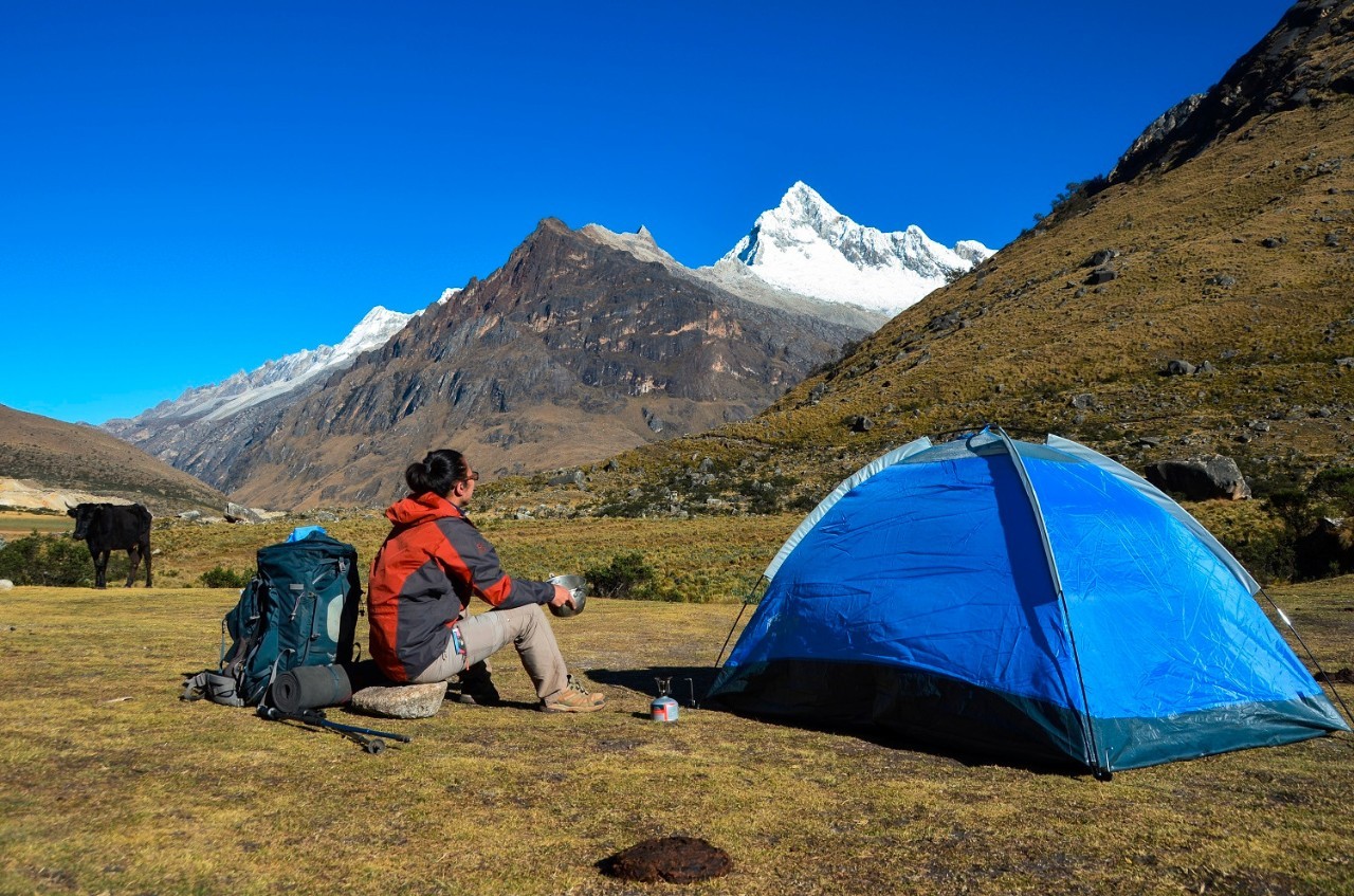 一个陕西汉子花7万元环游地球1圈，还带回一个美国女友！