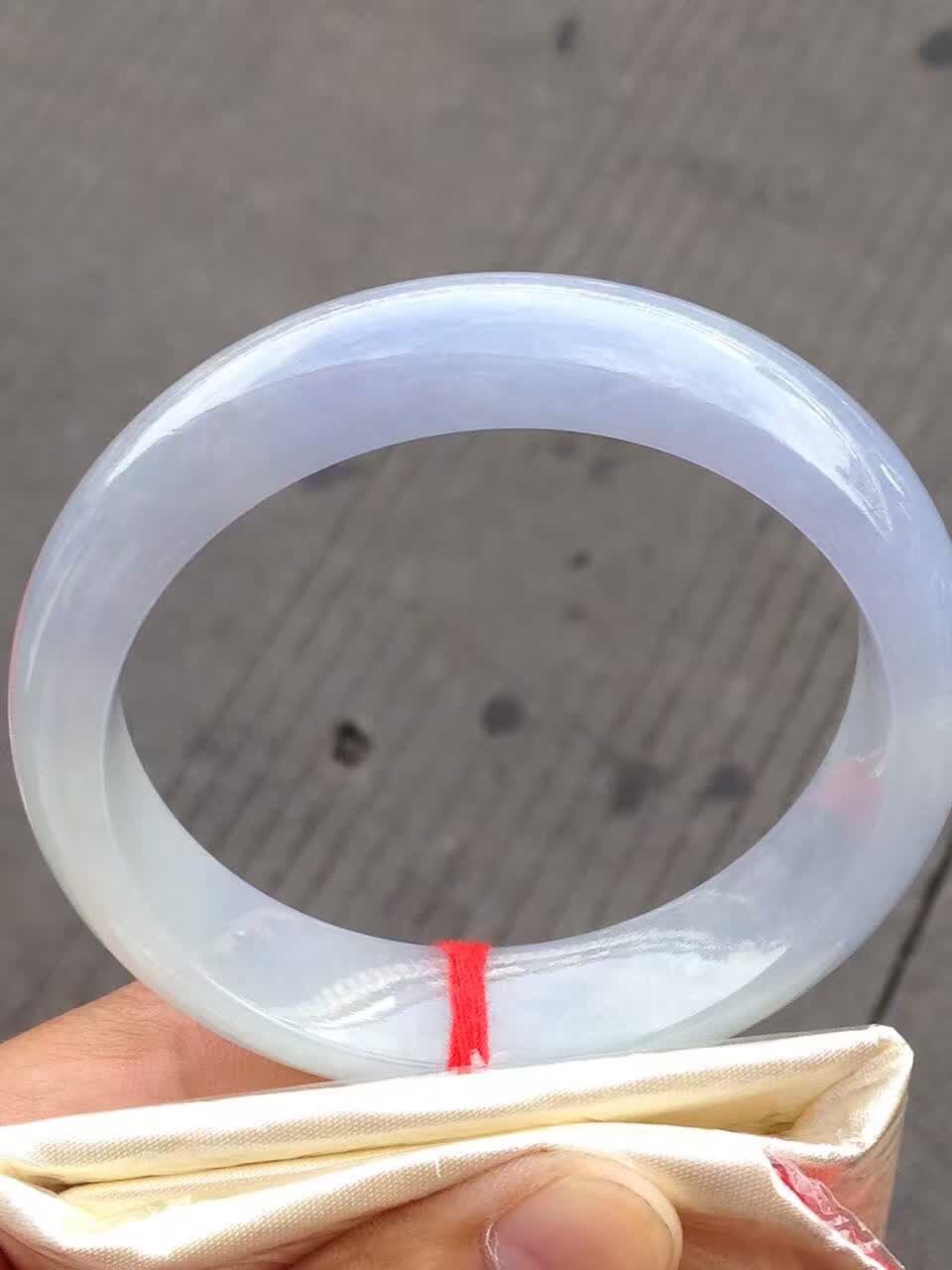 翡翠货源小程序,做翡翠微商要怎么扩大人脉