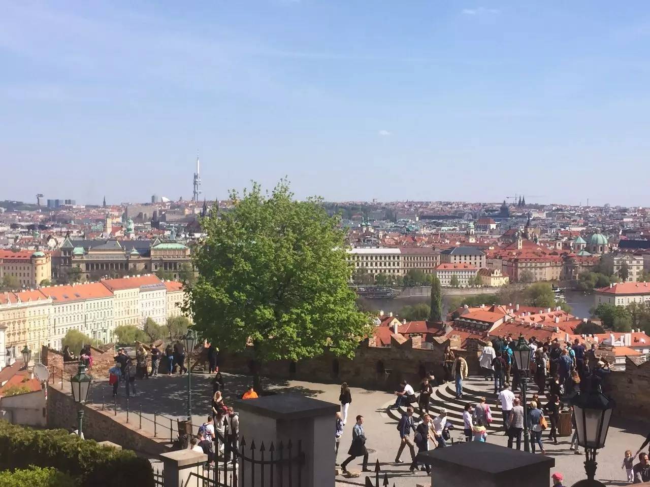 Yolanda师姐访谈-在腐国做旅游达人是怎样的一种体验？