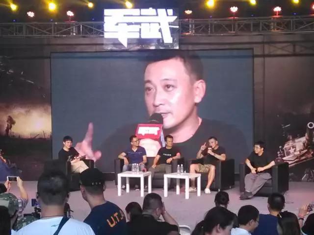 张召忠真的要当局座啦！这回真被玩坏，新节目发布会表情包诞生！