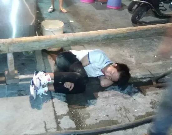 新闻下午茶玉林市四届人大常委会举行第四十八次会议审议并表决通过有关人事事项