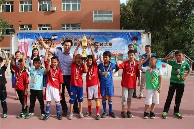 也许将来你能在“欧洲杯”上看到这群克拉玛依孩子！