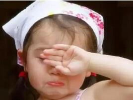 干燥剂遇水真的会爆炸吗,干燥剂遇水的危害视频