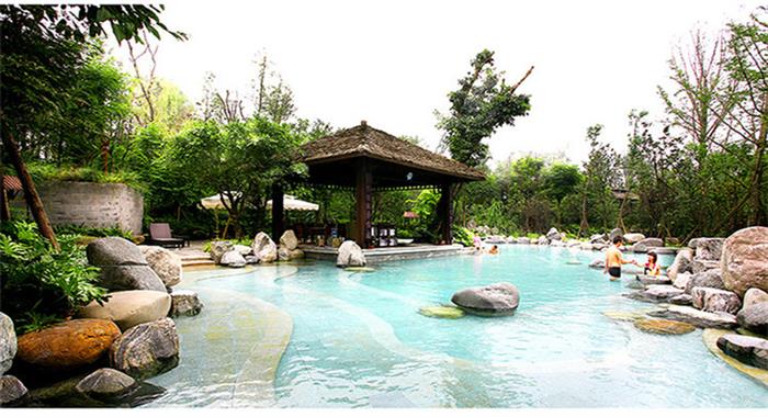 川藏温泉推荐,川西理塘温泉推荐