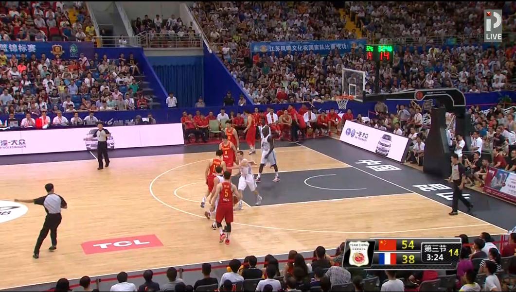 男篮打架名场面赵继伟,男篮群殴完整版