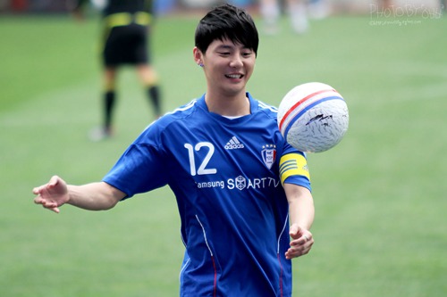 李洙赫李准基宋仲基,韩娱男明星九宫格李钟硕