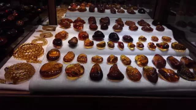 琥珀蜜蜡怎么快速购买,蜜蜡购买攻略