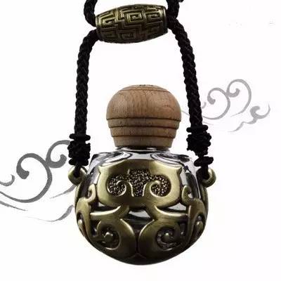 如果你和我一样受不了车里有味道。。。。。。