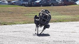 机器人被人类囚禁5000年后,机器人遭折磨后反击人类