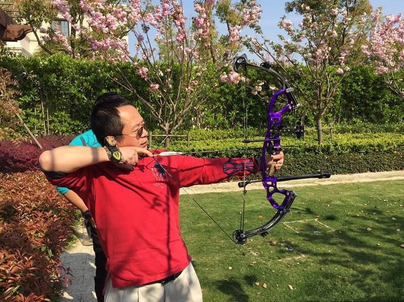 不会打排球的周鸿祎,一样能和传奇教练郎平谈笑风生