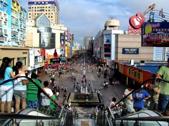 青岛哪个区最适合上班,在青岛和上海上班的区别