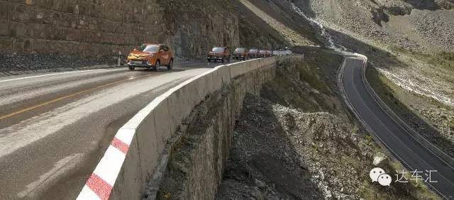 在这个SUV主导的地盘新锐腾用十项全能去挑战