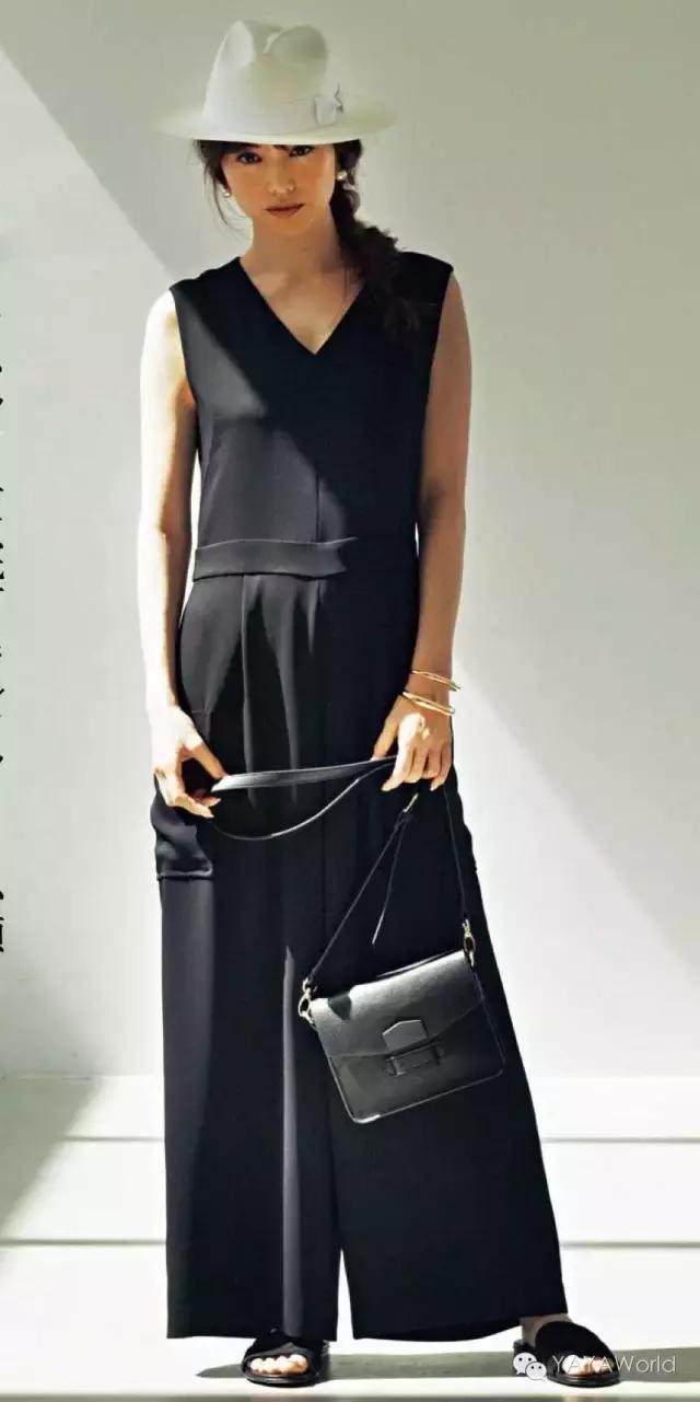 夏天白衣怎么搭配好看,简单的白衣服如何穿出高级感