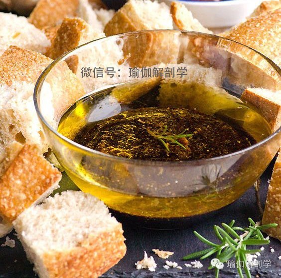 怎样减掉大腿上的脂肪团,如何消除大腿的脂肪颗粒