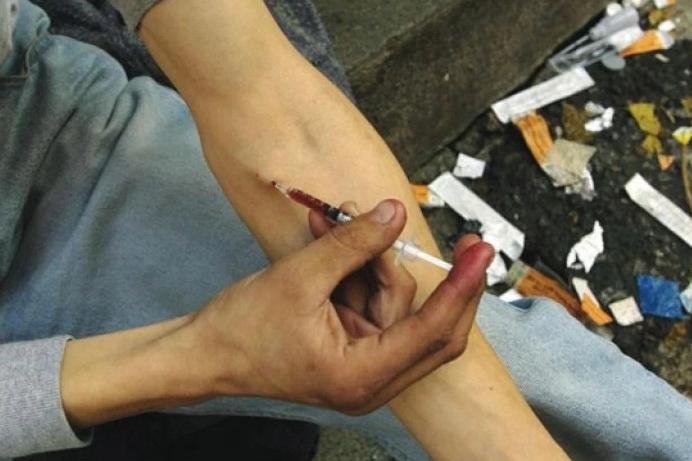 对毒品禁毒戒毒的看法,对药品毒副作用的有关规定