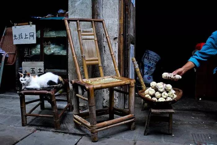 世界这么大我想去看看,世界这么大我想自己去看看