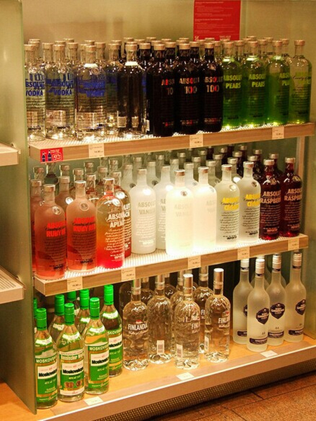 国内机场哪个免税店买什么最划算,国外机场免税店购物流程