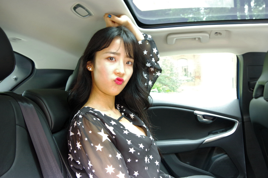 污！美女设计师竟然最喜欢V40的那个部位！