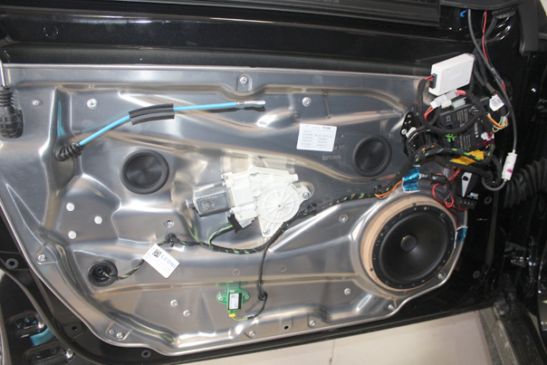 e级奔驰音响改装,最好听的奔驰e级音响