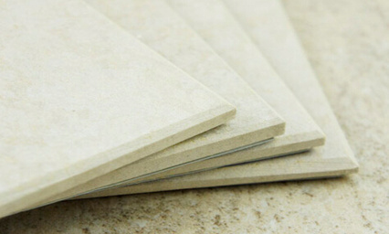 吊顶钛镁合金条用什么材质的好,什么材质吊顶最好最实用