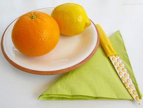 当宿舍出现一只蟑螂,宿舍出现蟑螂怎么解决