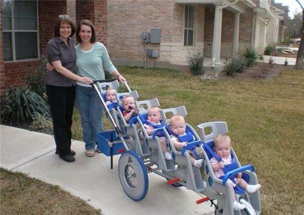 家里有四胞胎是种什么体验,家里有四胞胎怎么样了