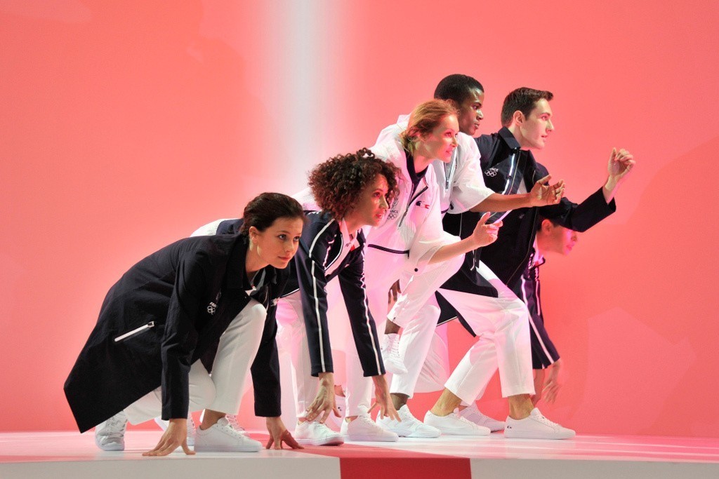 各国奥运队服比拼,中国奥运战袍设计