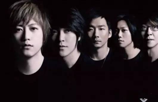 bigbang最新的演唱会,最新bigbang演唱会