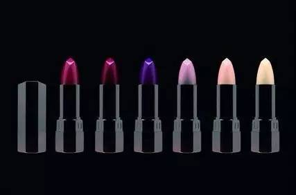 世上没有什么事情是一只口红不能解决的！如果有，那就是两只！