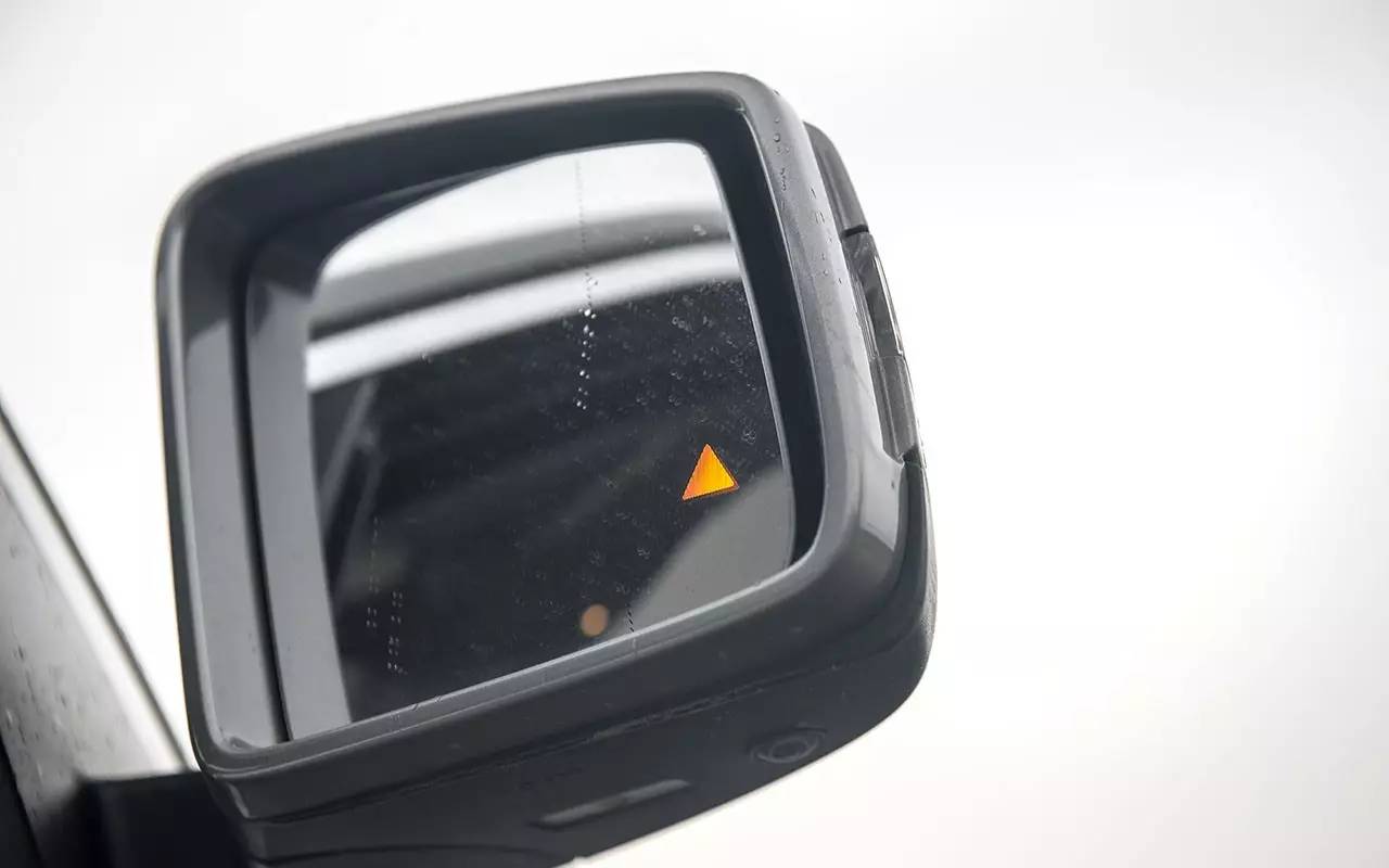 2022款奔驰gle450试驾视频,2024款奔驰gle400试驾测评