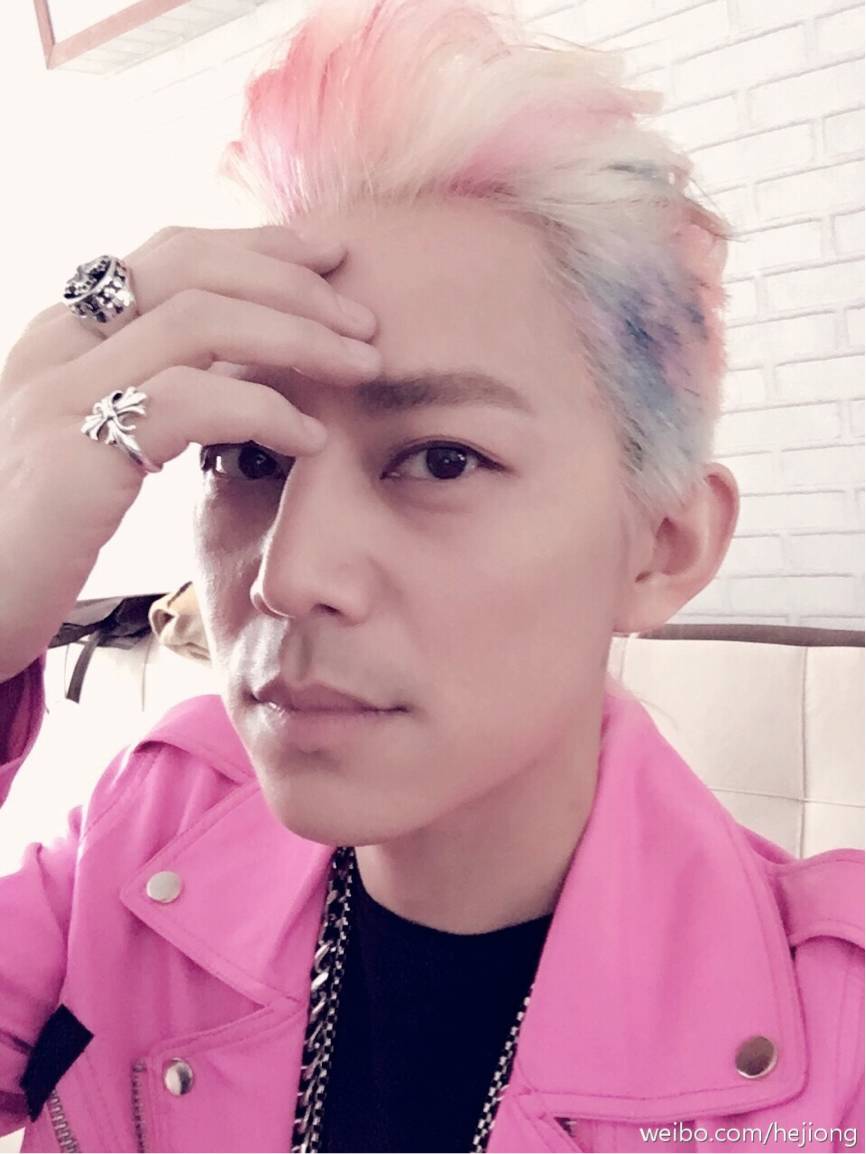 原宿风再起如何让“彩虹头”光艳一整夏