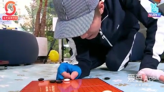 exo鍒嗕韩鏄庝汉涓嶈鏆楄瘽,exo鍒嗕韩姝屽崟鍓緫鍗＄偣