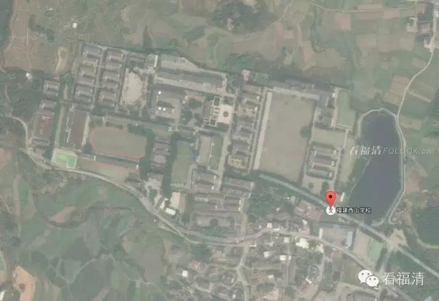 航拍福清市学校,可以看到学校内部的卫星地图