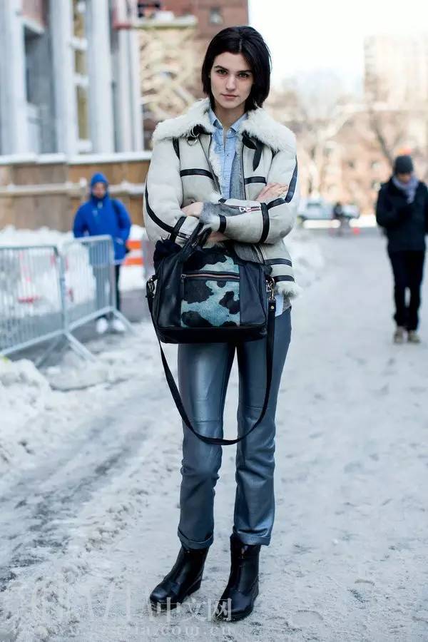 全球公认最保暖的外套,今年最火爆款外套御寒保暖