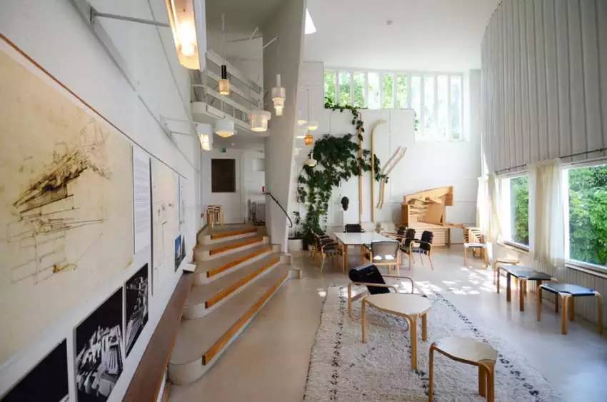 芬兰首都赫尔辛基,赫尔辛基24小时地铁