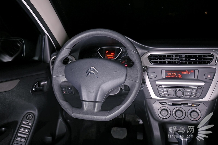 经济舒适省油的车,试驾2017款爱丽舍自动挡