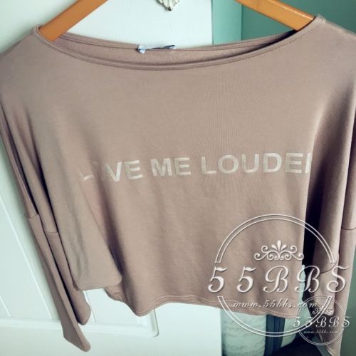 尖头平底鞋valentino,一周看点完整版