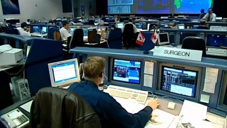 在天际化作流星的爱人