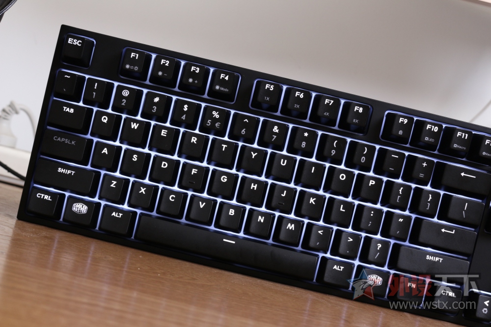 烧友的点评,烧友测试重低音立体环绕