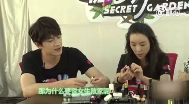 最新口红潮色,最新口红浅色系