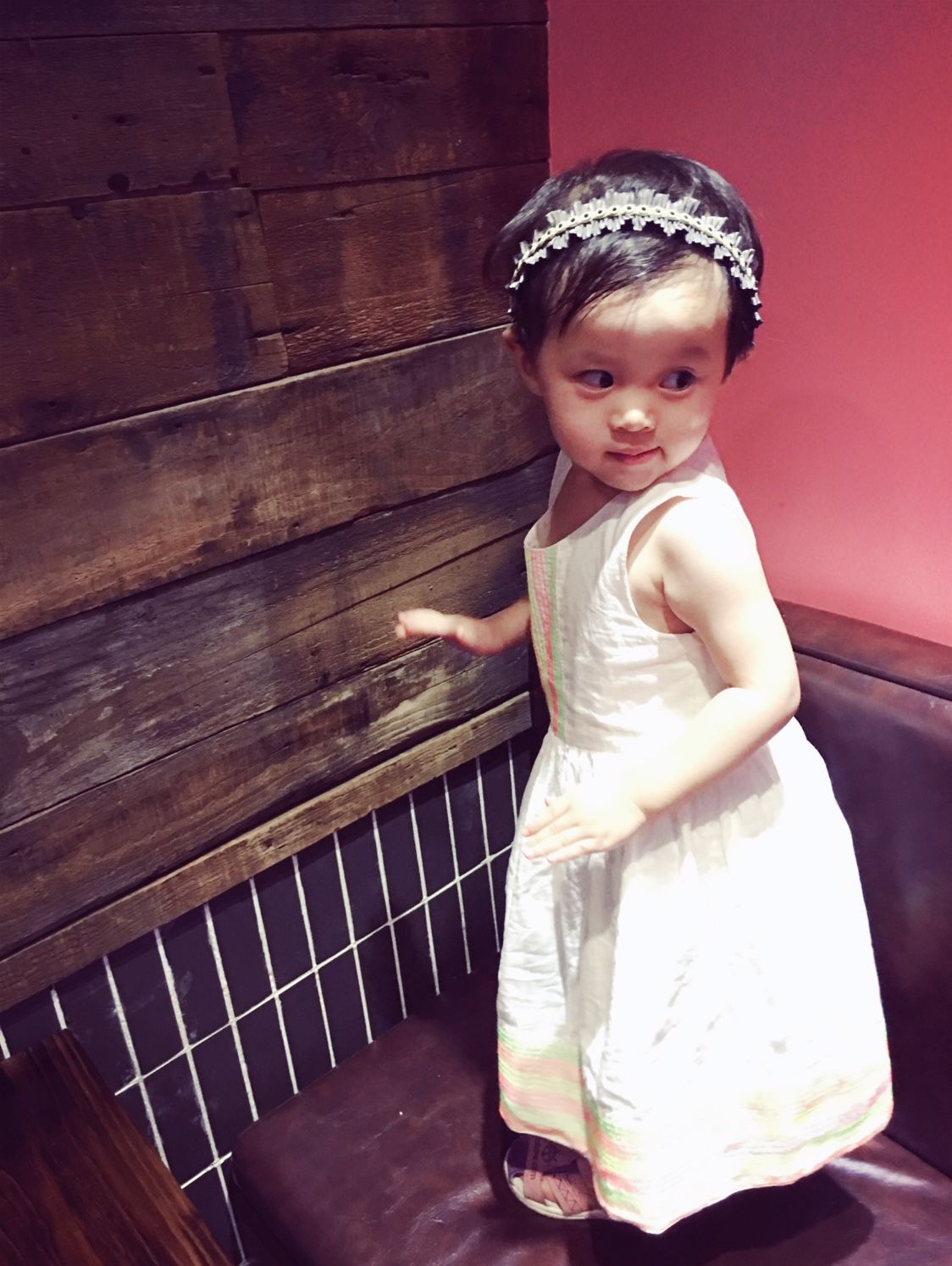 品牌童装清仓大放送,童装大清仓视频