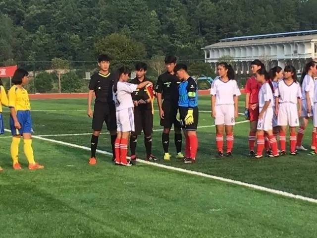 霞浦足球又逆天了,这群妹子代表福建出征连送对手两个4比0