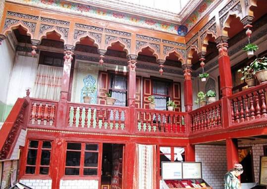 超多美图慎入！开神车，走丝路，这些不可思议的美景就在中国！