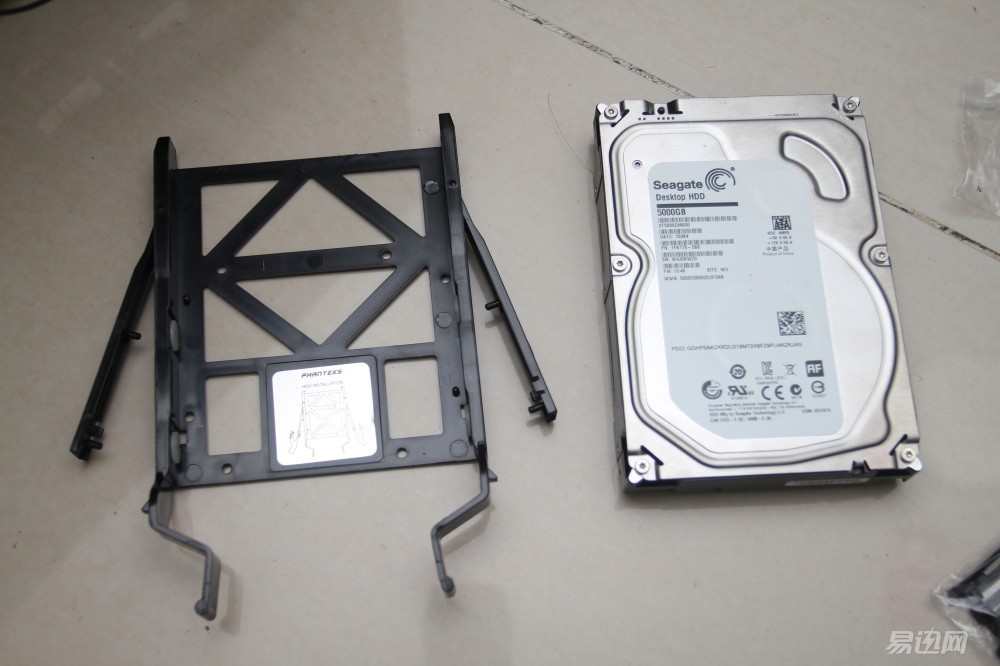 追风者515机箱可以装大主板吗,华擎b150装nvme