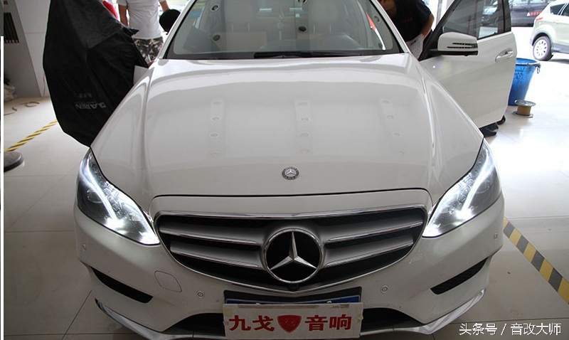 奔驰E260L改装升级,奔驰e260l改装旋转高音
