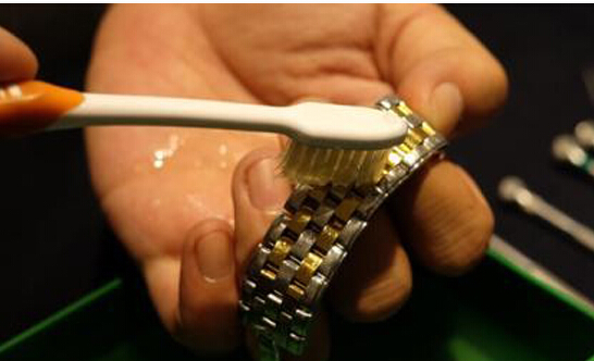 手表表带翻新,自己动手手表表带翻新拉丝教程