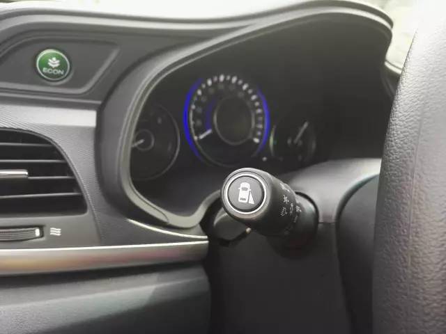 本田凌派2019款舒适版,2016年最新款顶配广汽本田凌派