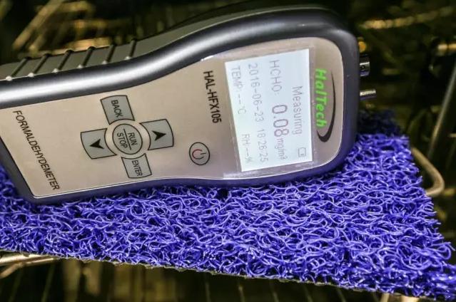 怎么才能选好的汽车脚垫,好的汽车脚垫怎么选