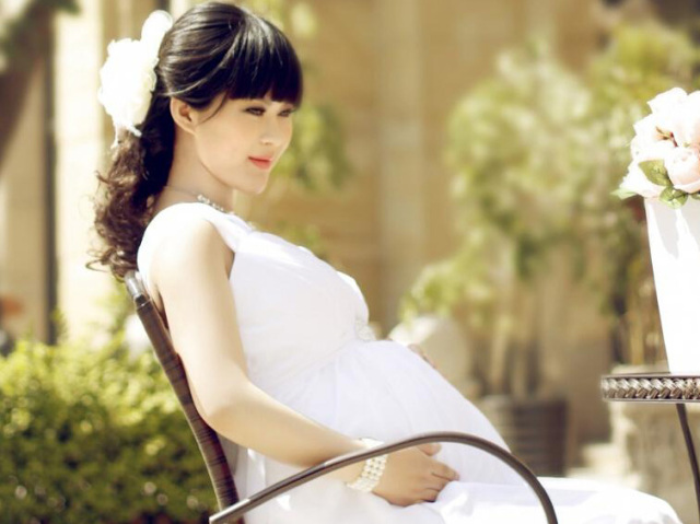 孕期外阴静脉曲张能顺产么,孕期腿上有蜘蛛网状血丝