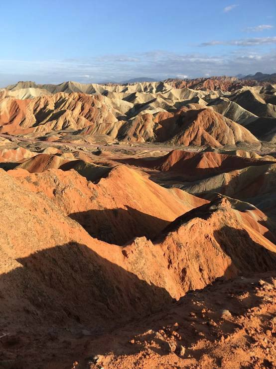 超多美图慎入！开神车，走丝路，这些不可思议的美景就在中国！